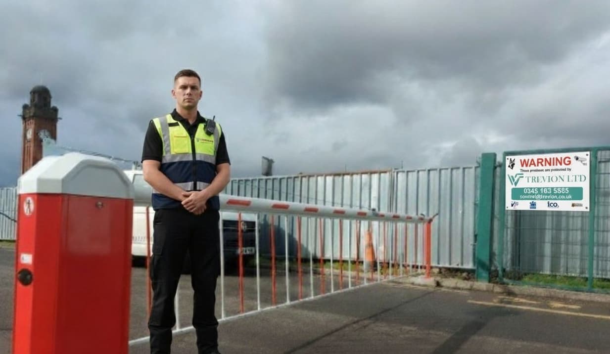 SIA-licensed officer on active patrol